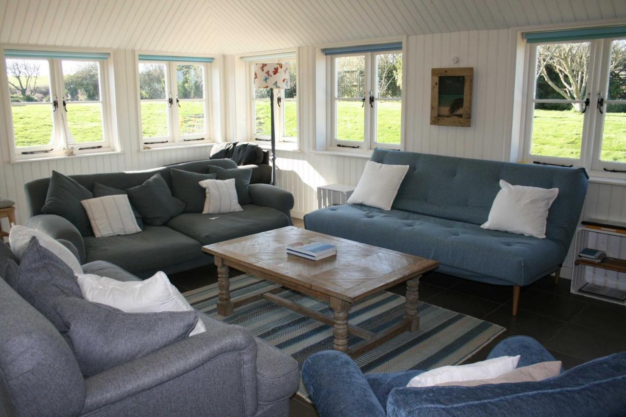 Greystone Cottage - Sea Views, Short Stroll To A Beautiful Sandy Beach Brook  Exterior photo